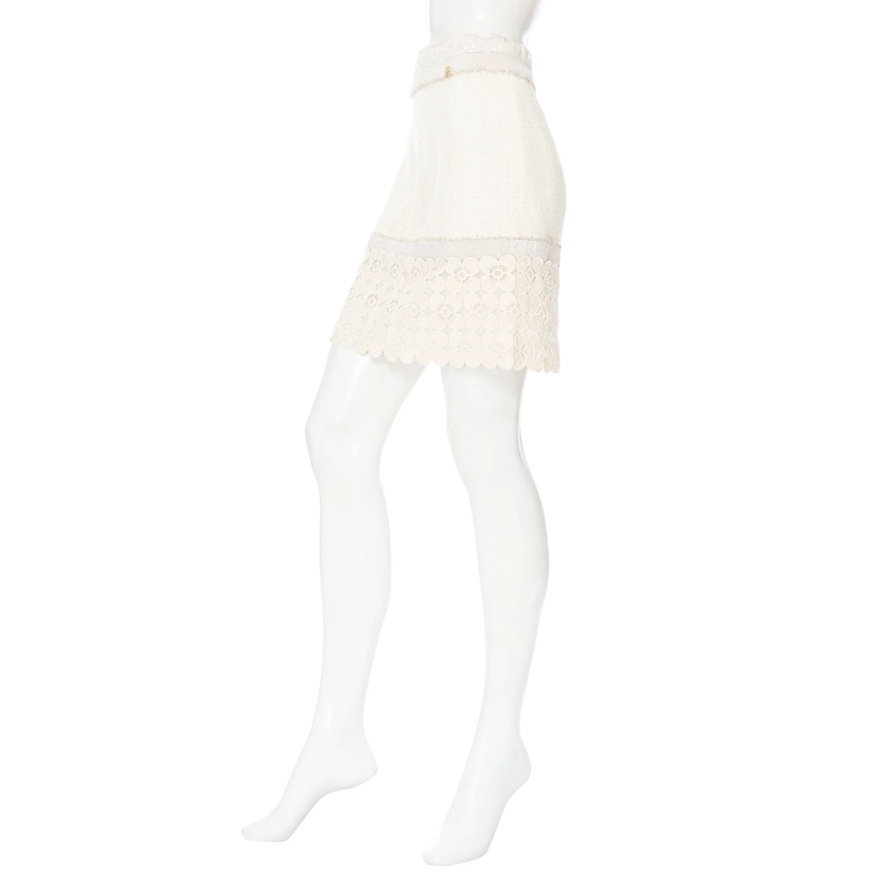 2011 Ivory Cotton-Blend Tweed and Camelia Lace Beaded Skirt Suit