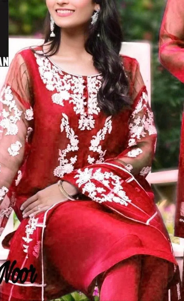 Agha Noor Organza Suit