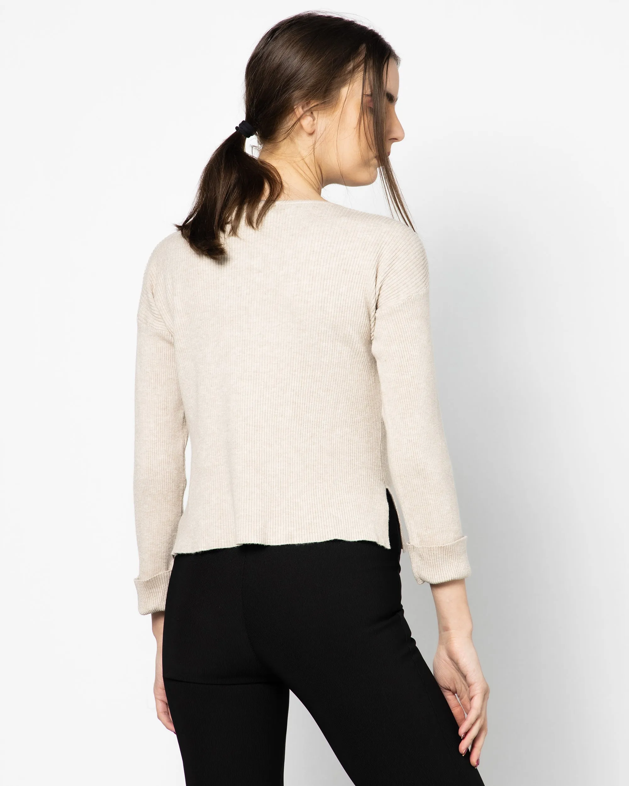 COLLAR LIGHT WOOL BODY T-Shirt 1533 - بلوزة