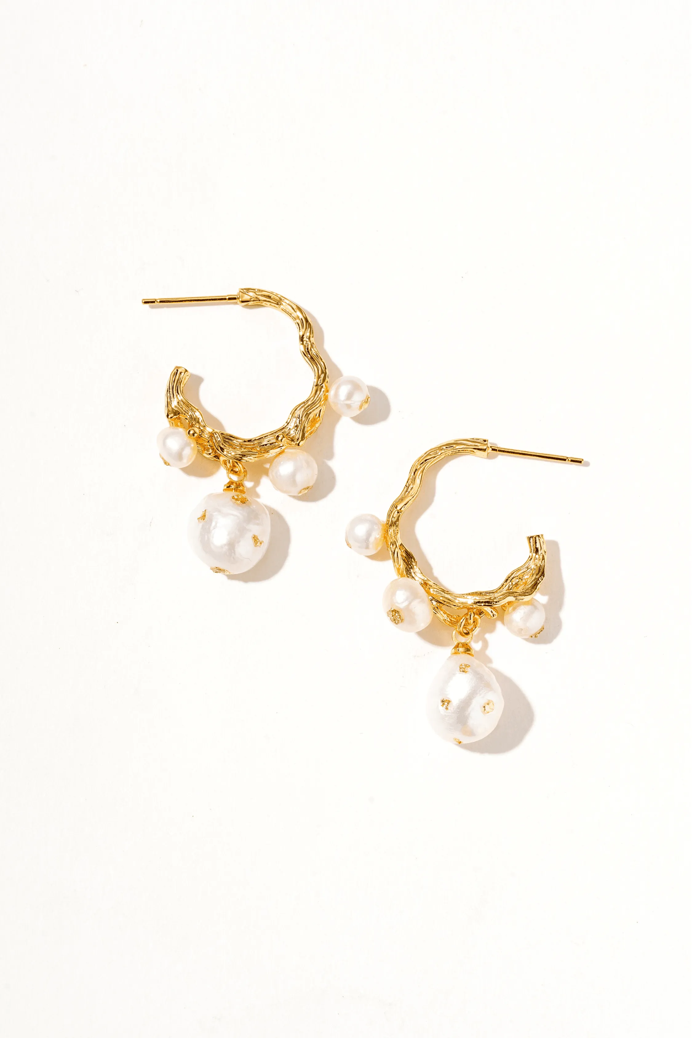 Evanya 18k Gold Huggie Pearl Earrings