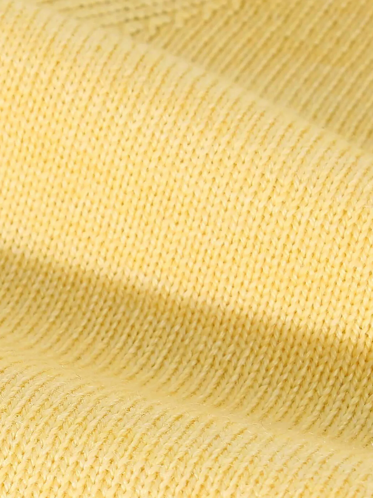 Extrafine Merino V-Neck Yellow