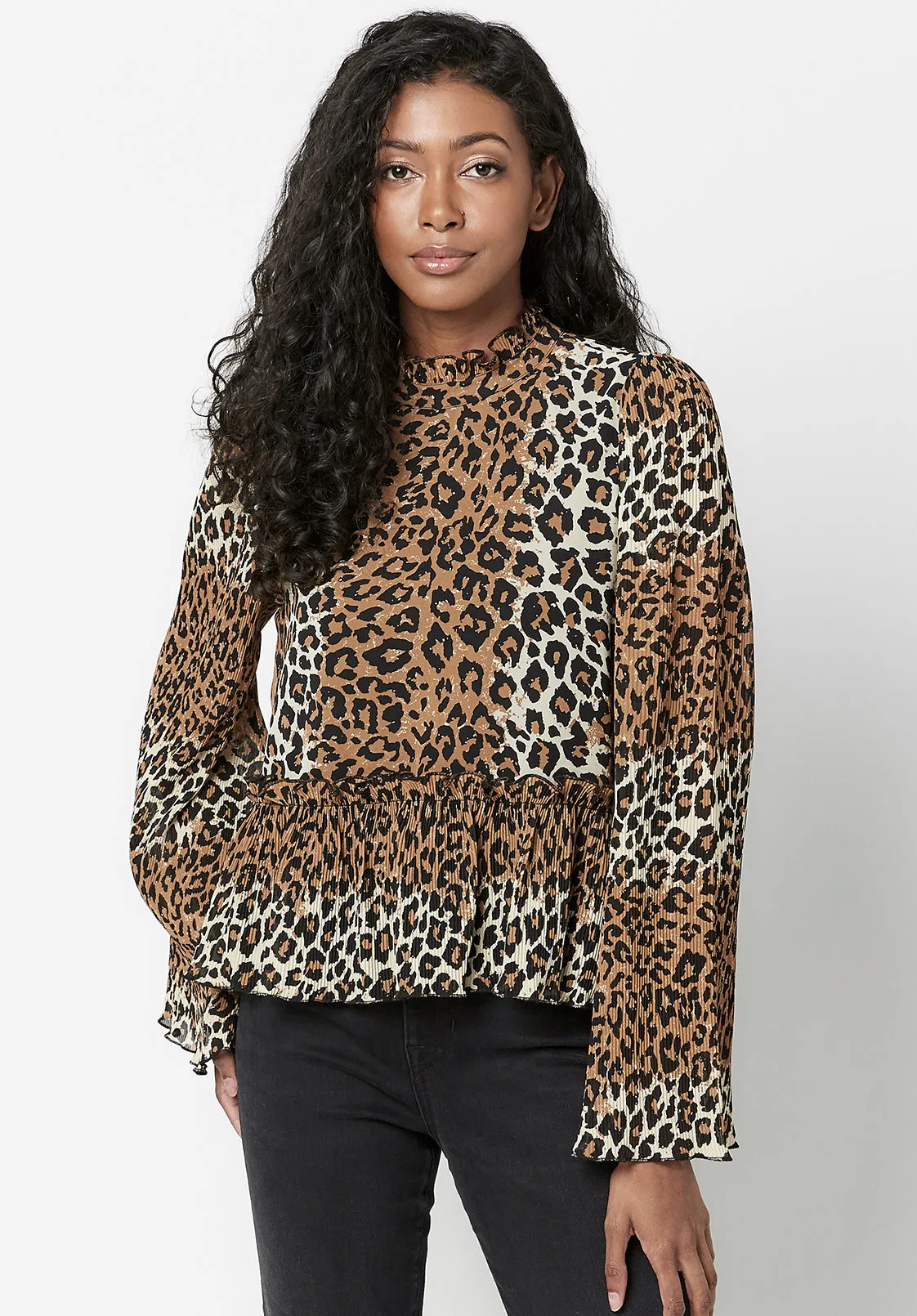 Jacinda Women's Ruffle Blouse in Leopard - WT0549F