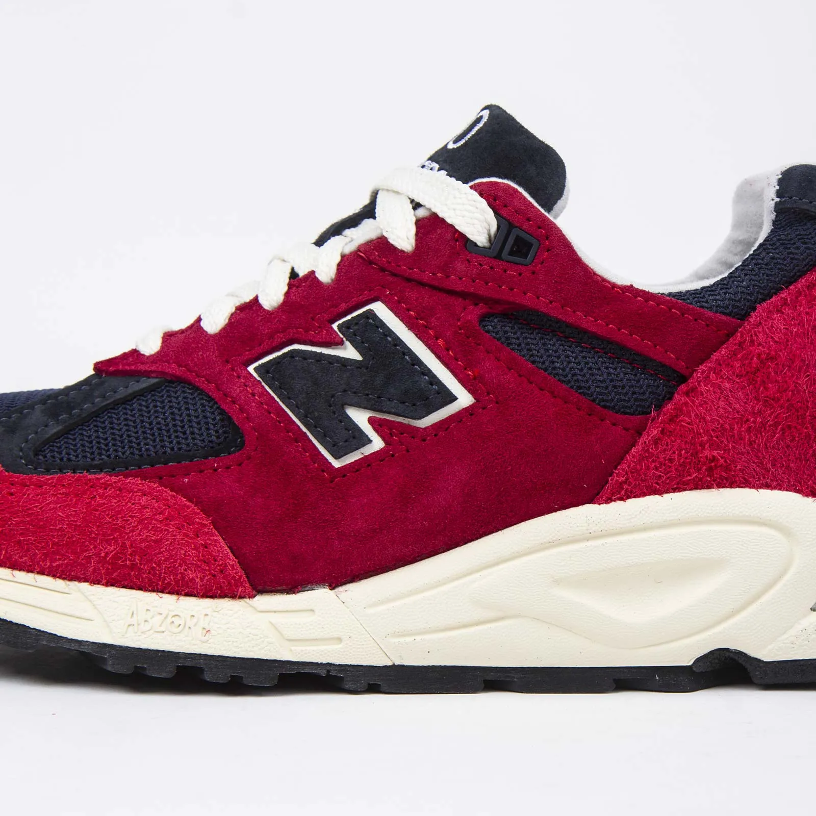 New Balance 990v2 made in USA "Scarlet"